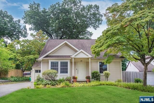 Property Photo:  629 Lincoln Boulevard  NJ 07675 