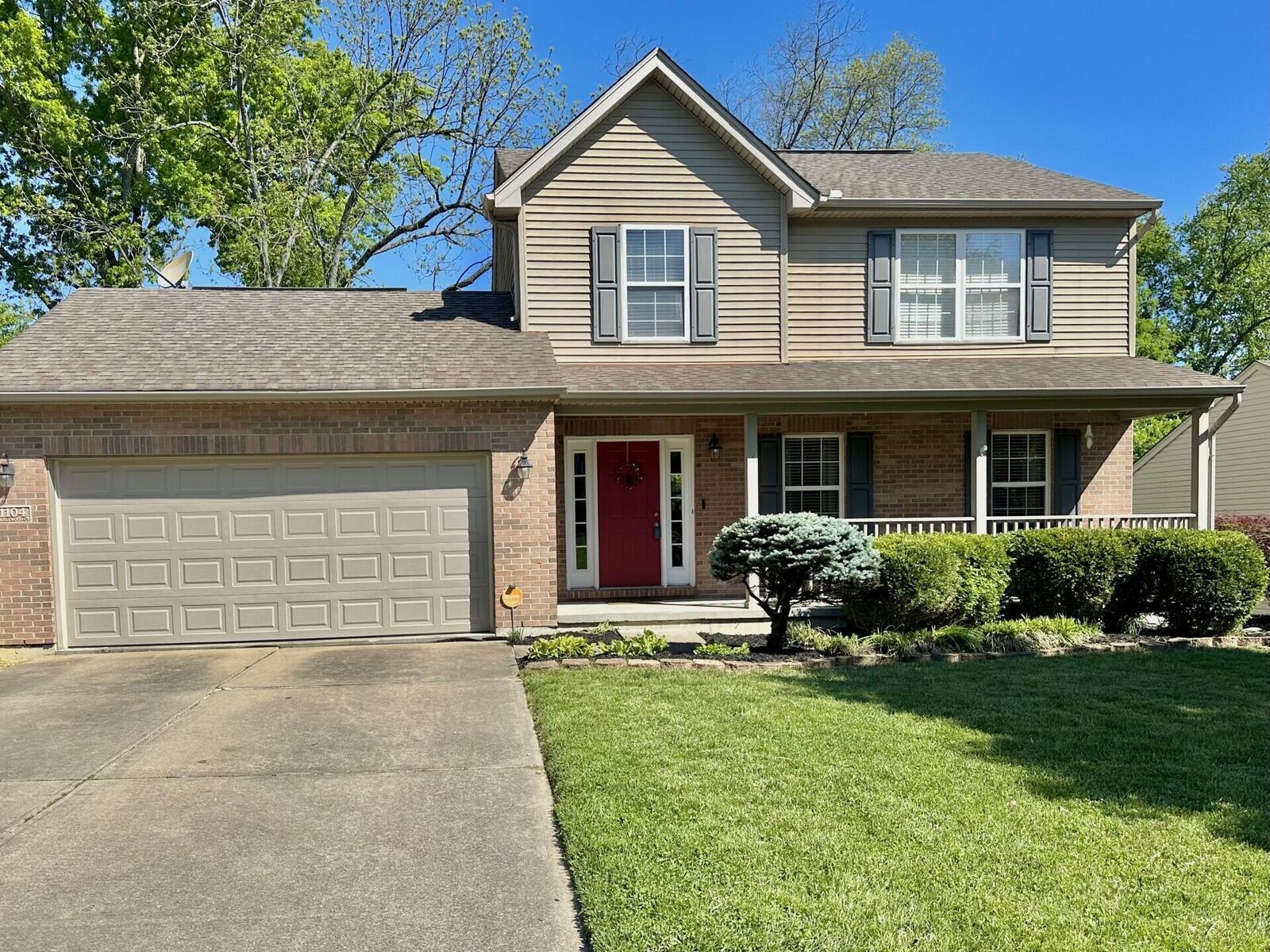 Property Photo:  1104 Amblewood Court  KY 41051 