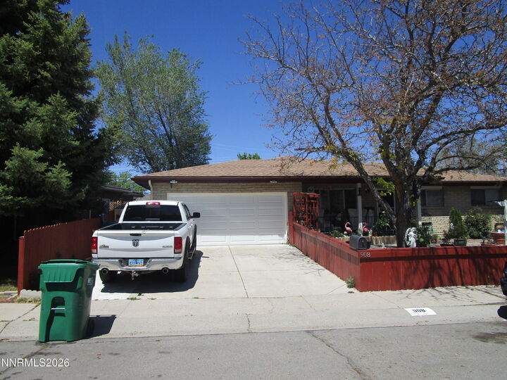 Property Photo:  908 Ivy Street  NV 89703 
