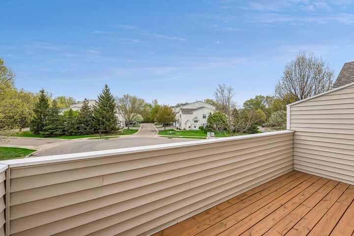 Property Photo:  17679 Hackberry Court  MN 55347 