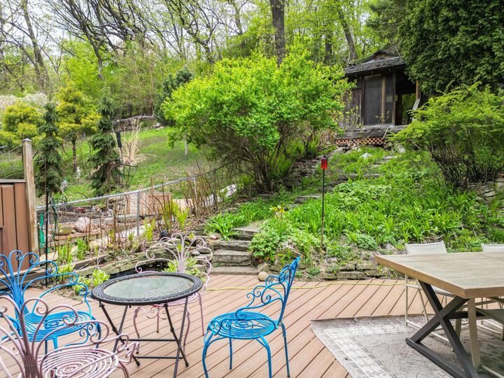 Property Photo:  885 Old Lexington Avenue  MN 55116 