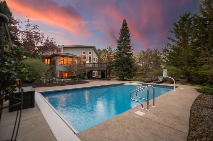 Property Photo:  1 Windy Hill Court  MN 55077 