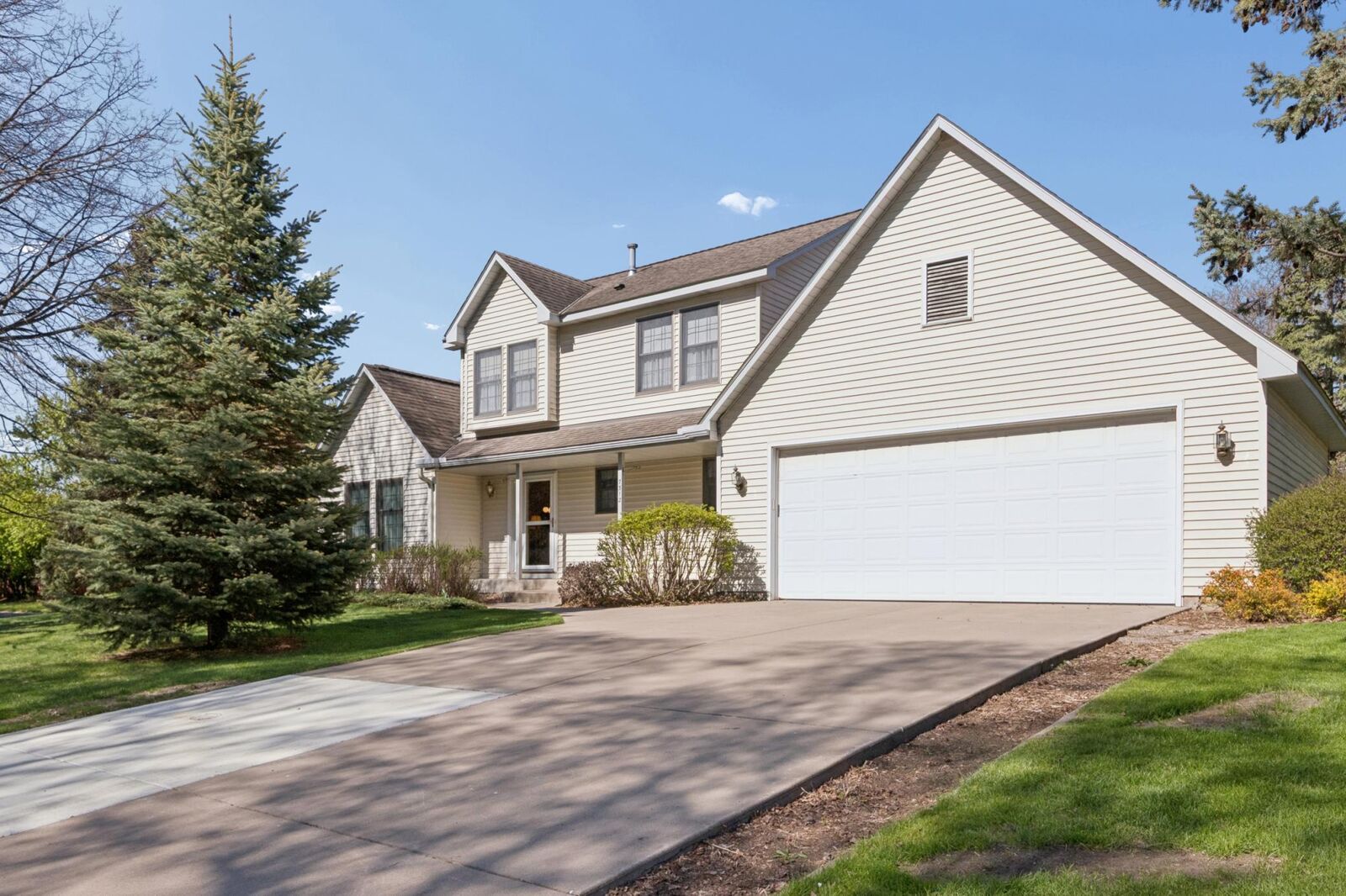 Property Photo:  7312 Parkview Drive  MN 55112 