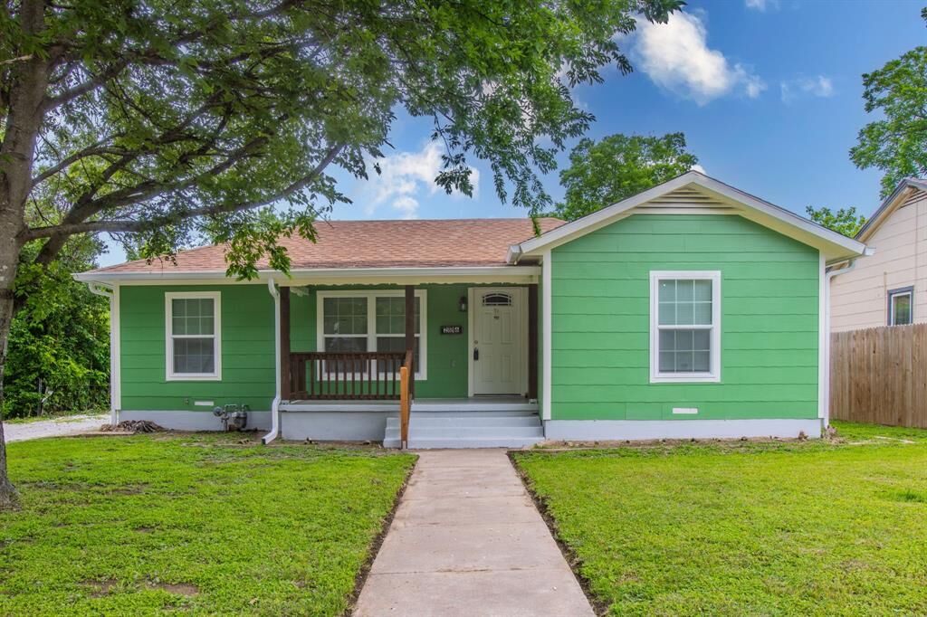 Property Photo:  2816 Summer Avenue  TX 76708 