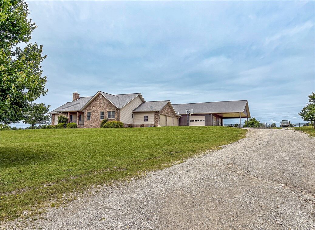 Property Photo:  1090 Cr 401  AR 72616 
