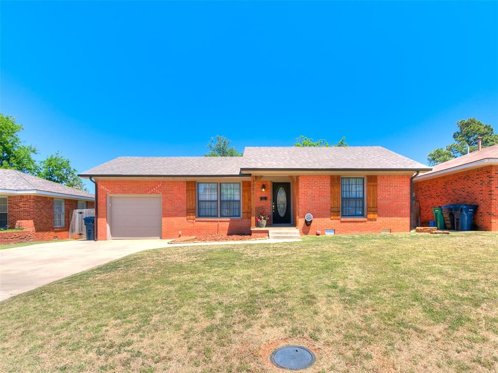 Property Photo:  2821 NW 67th Street  OK 73116 
