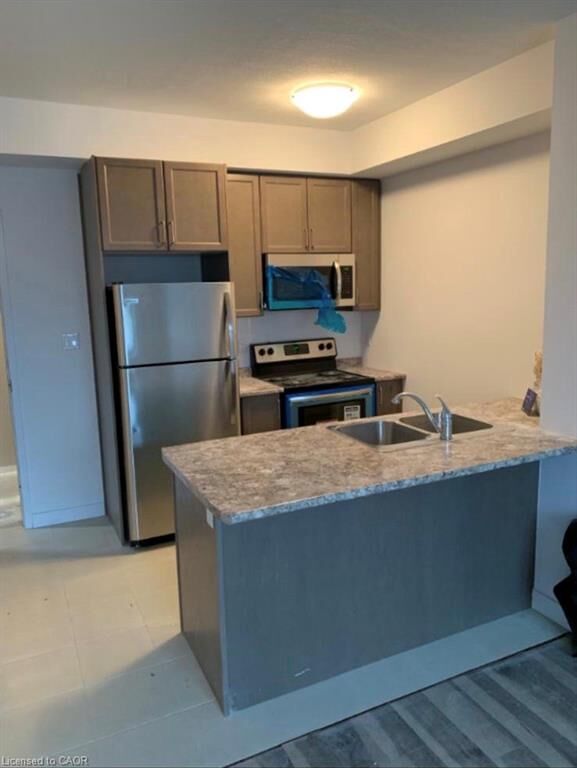 Property Photo:  125 Shoreview Place 314  ON L8E 6C4 