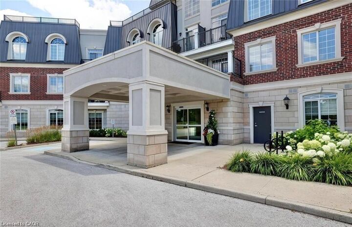 Property Photo:  2300 Upper Middle Road W 308  ON L6M 0T4 