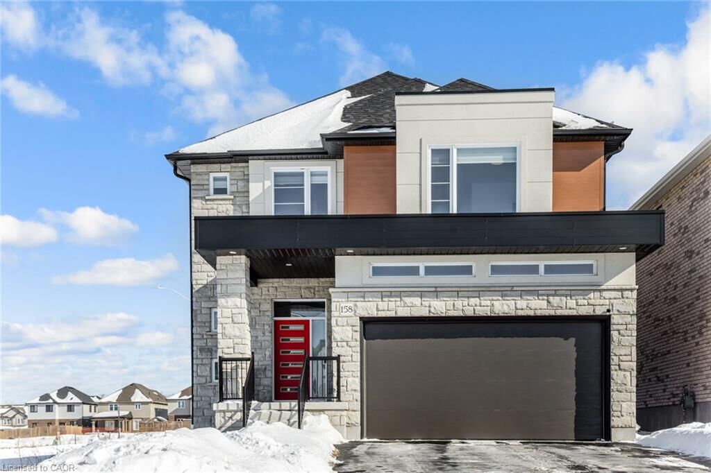 Property Photo:  158 Savannah Ridge Drive  ON N3L 0L5 
