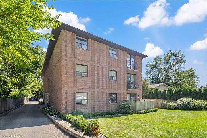 78 Welland Street 302 — photo 1