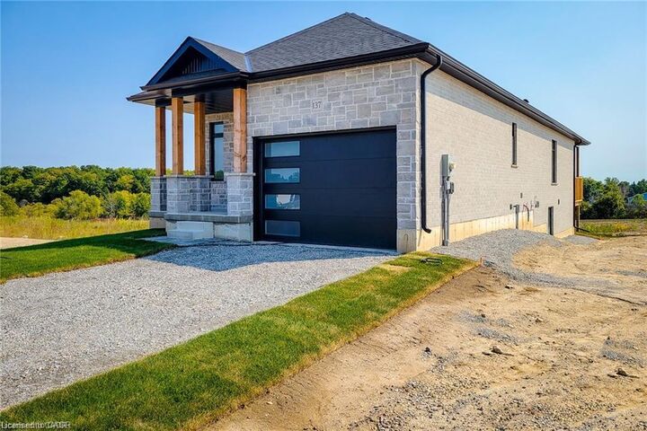 Property Photo:  137 Pike Creek Drive  ON N0E 1E0 