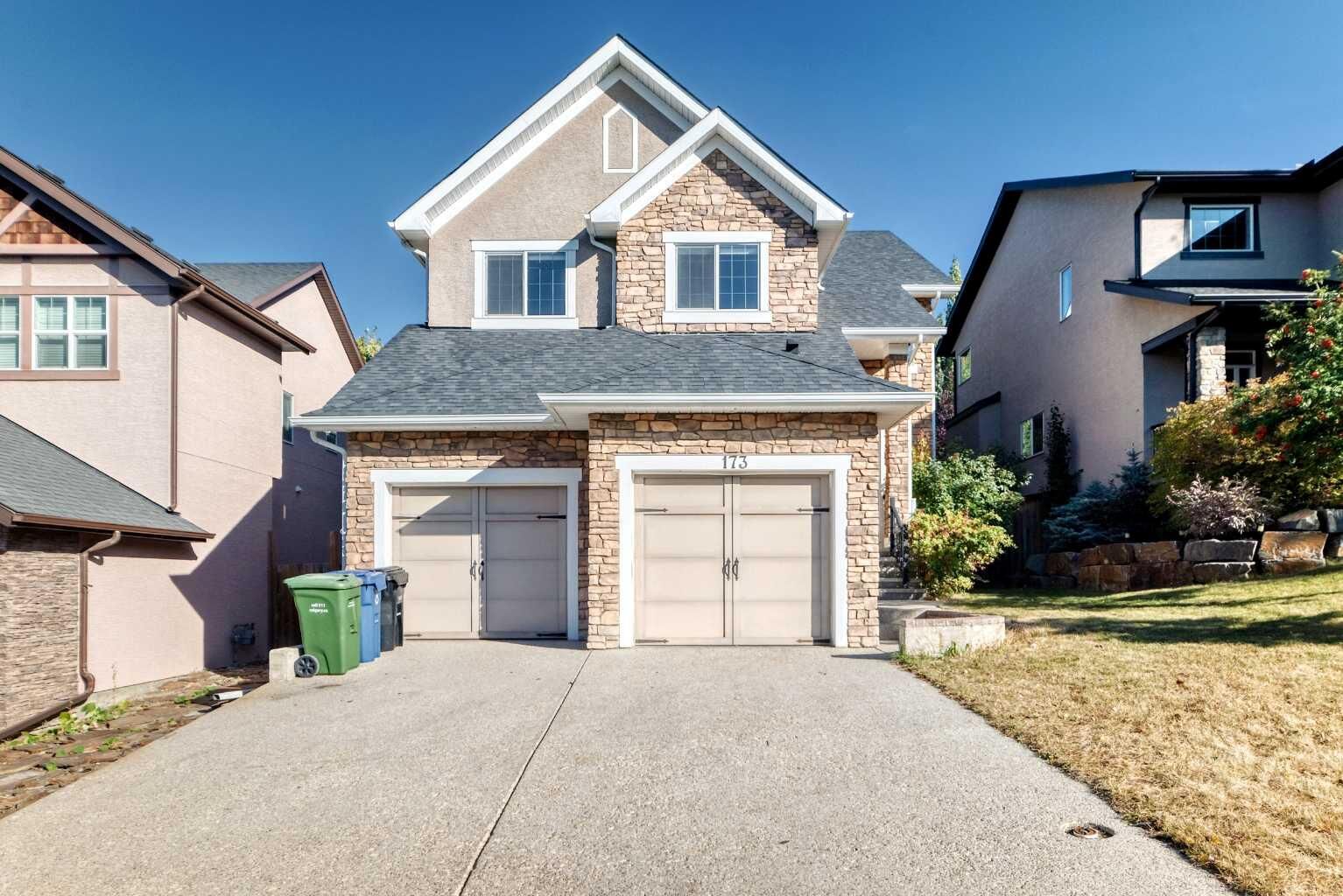 Property Photo:  173 Aspenshire Drive SW  AB T3H 0P5 