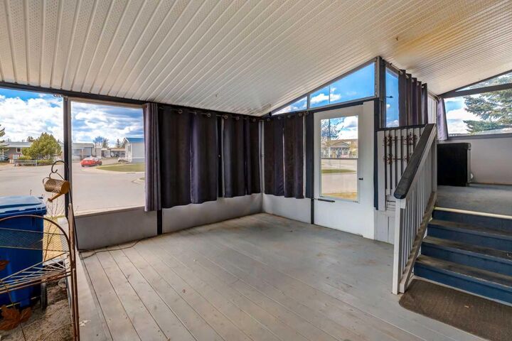 Property Photo:  99 Arbour Lake Road NW 95  AB T3G 4E4 