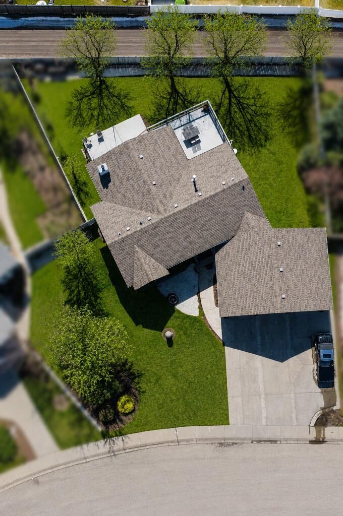 Property Photo:  5 Blueberry Crescent  AB T7S 1R2 