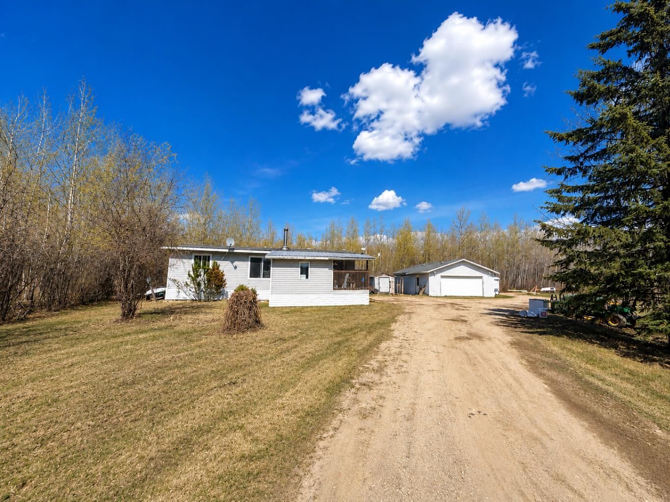 Property Photo:  Lot 2B, 595012 Rge Rd 130  AB T7S 1P8 