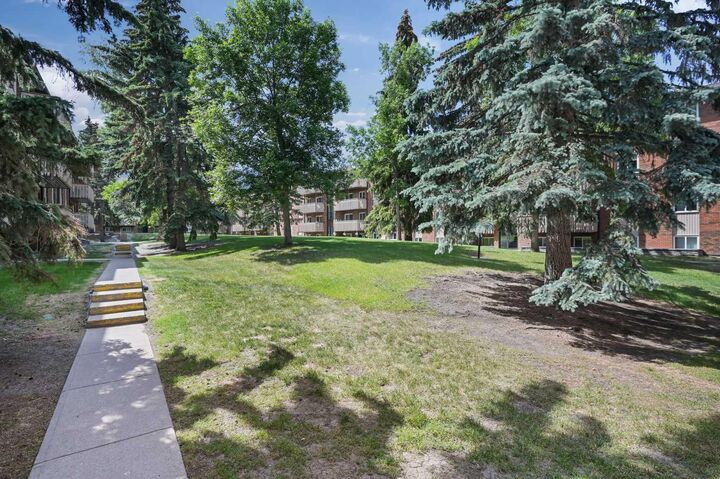 Property Photo:  11620 Elbow Drive SW 634  AB T2W 3L6 