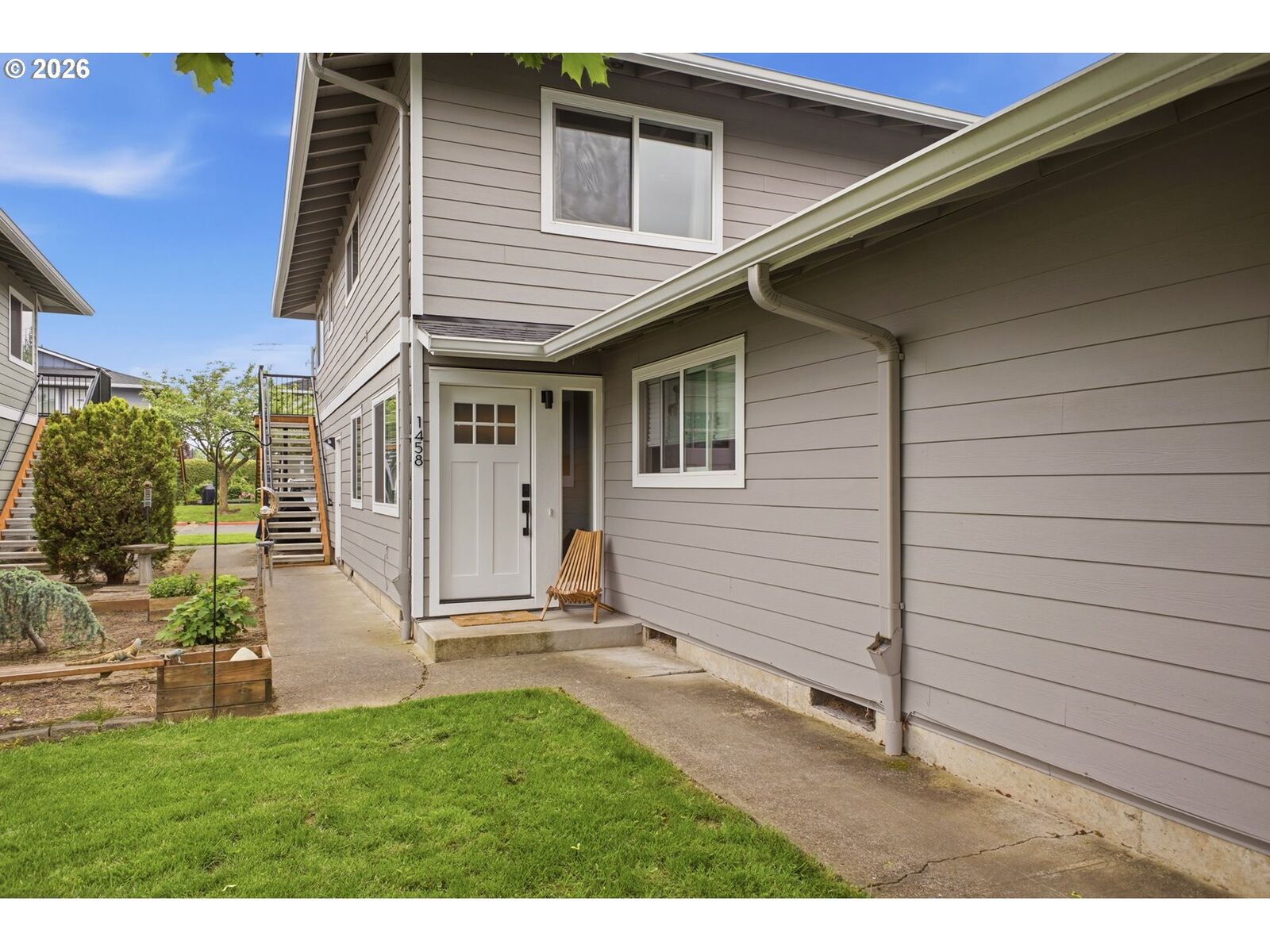 Property Photo:  1458 NE Paropa Ct  OR 97030 