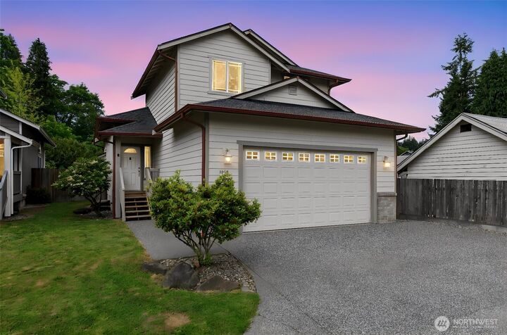 Property Photo:  1450  Brown Street SE  WA 98501 