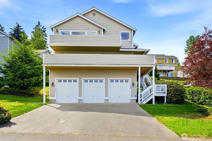 Property Photo:  130  67th Avenue Ct E  WA 98424 