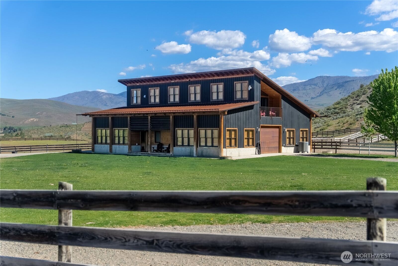 Property Photo:  97  Thurlow Road  WA 98856 