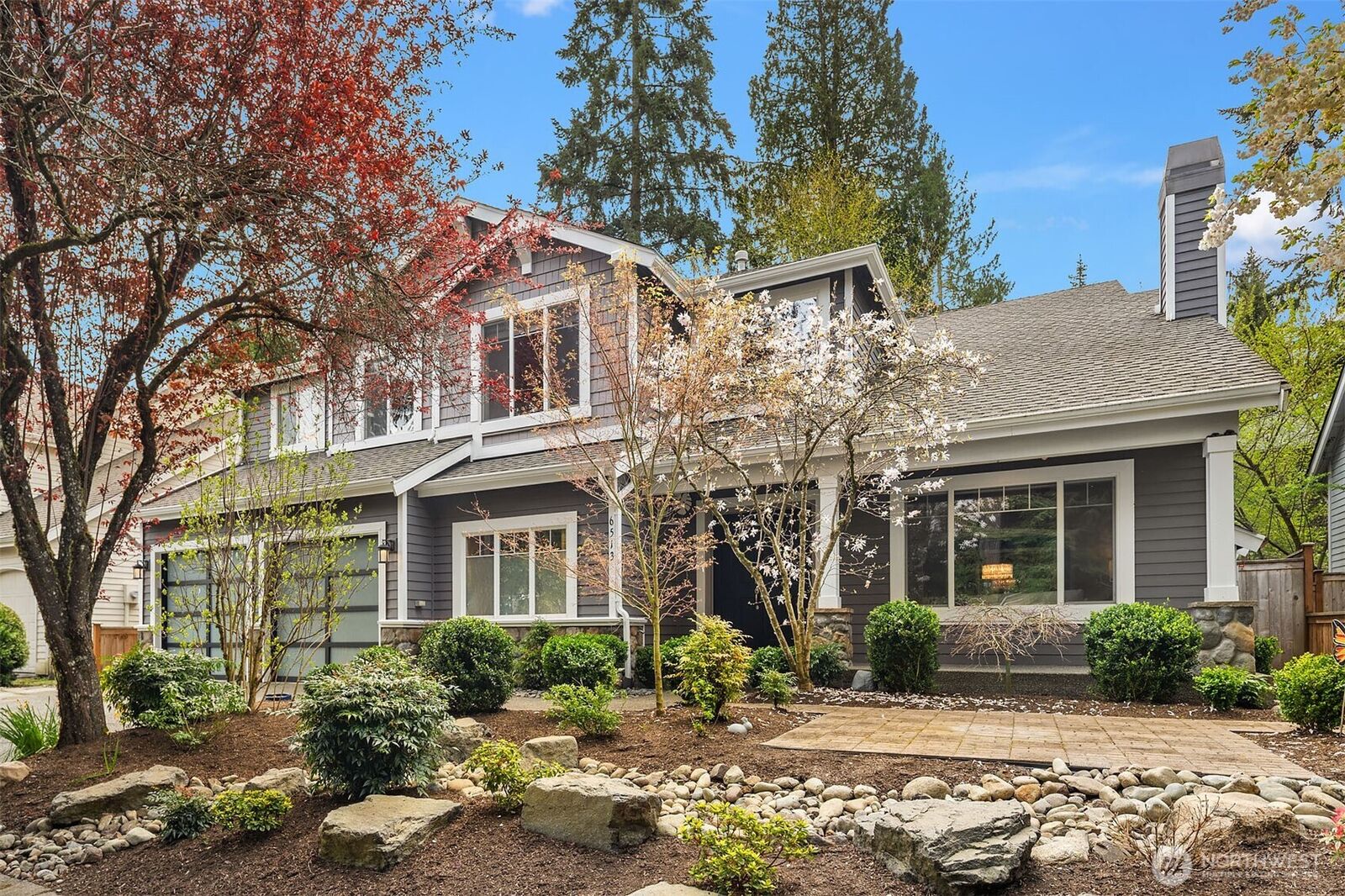 Property Photo: 6513 126th Avenue NE WA 98033