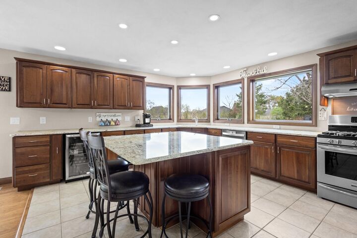 Property Photo:  3022 Fairwinds Drive  WI 54956 