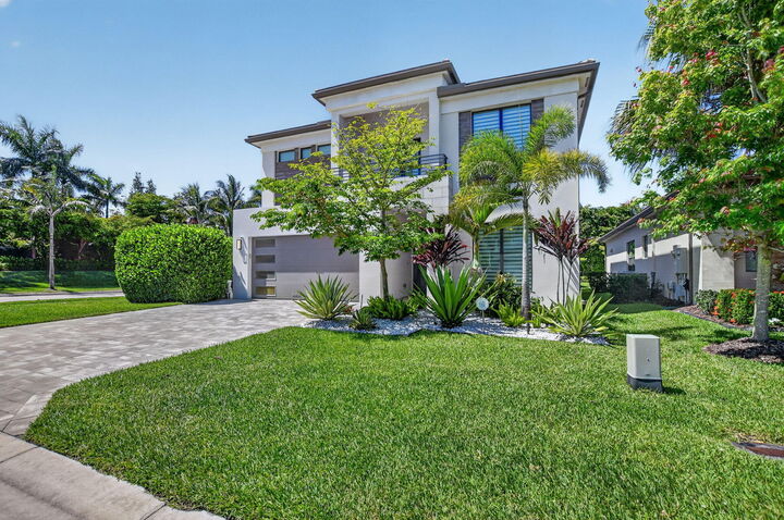 Property Photo:  8861 Quiet Inlet Lane  FL 33496 