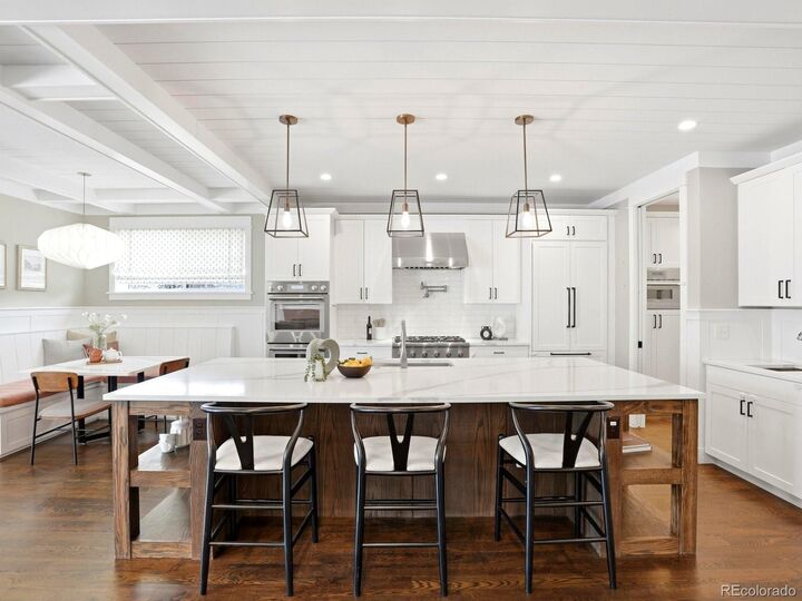 Property Photo:  2351 N Glencoe Street  CO 80207 