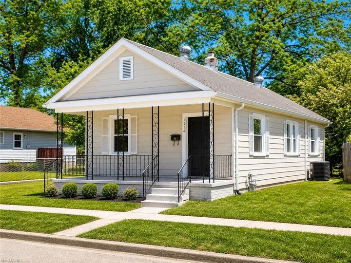 Property Photo:  1314 20th St  VA 23324 
