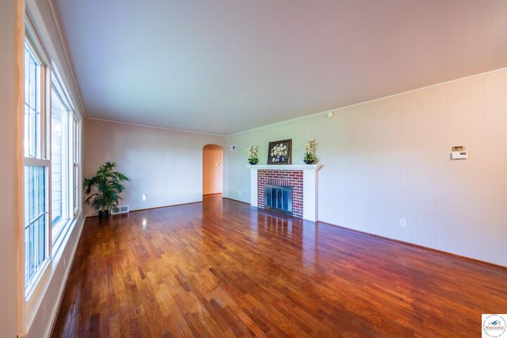 Property Photo:  1707 W 16th  MO 65301 