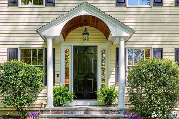 Property Photo:  463 White Oak Shade Road  CT 06840 