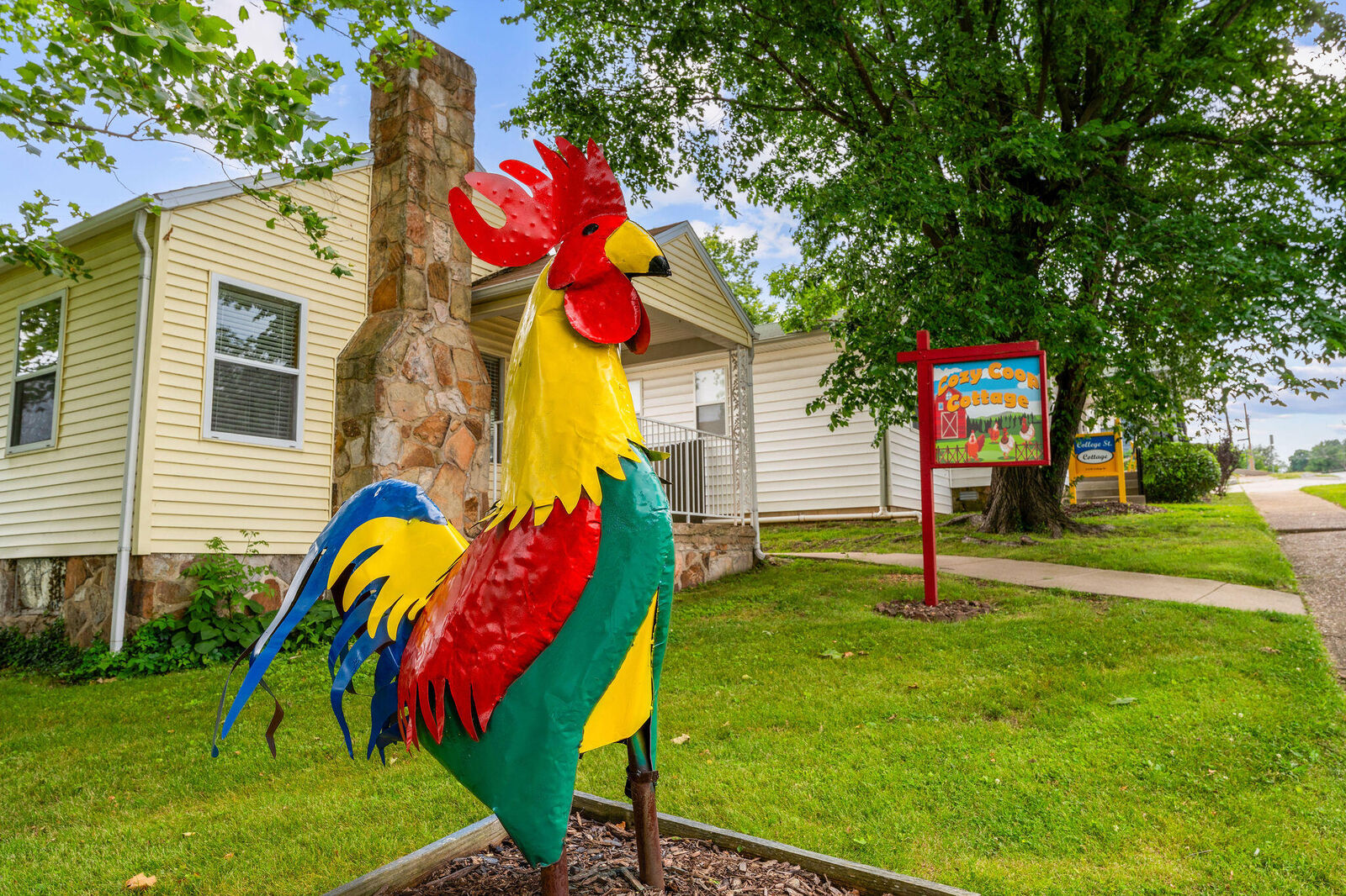 Property Photo:  210 W College Street  MO 65616 