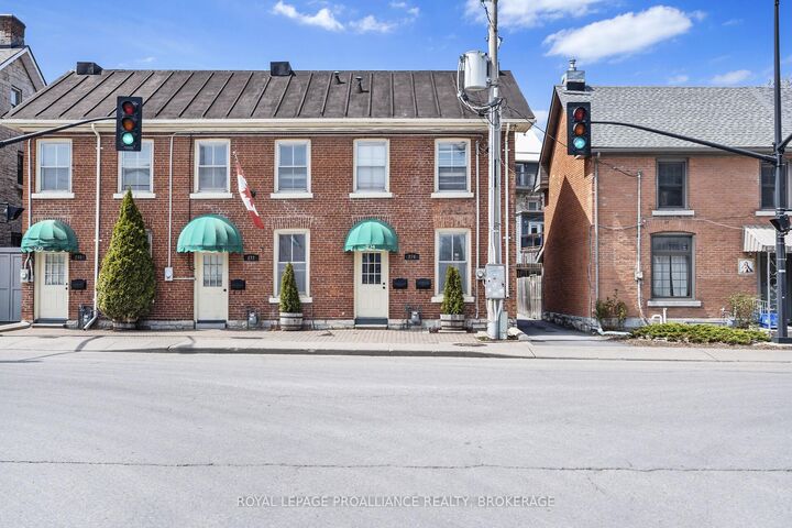 Property Photo: 274 Wellington Street ON K7K 2Z1