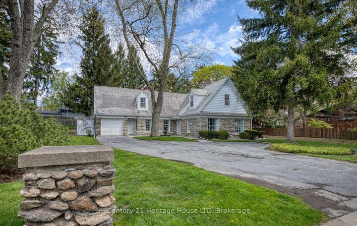 Property Photo: 86 Parkway N/A ON L3C 4C3