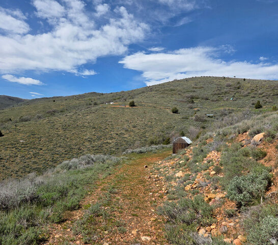 Property Photo:  3325 N Oak Cyn 490  UT 84317 