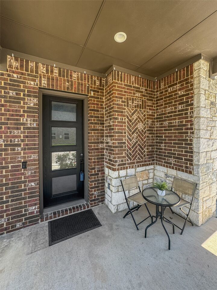 Property Photo:  1208 Westborough Lane  TX 78641 