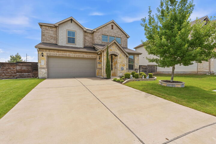 Property Photo: 14215 Alloro Drive TX 78717