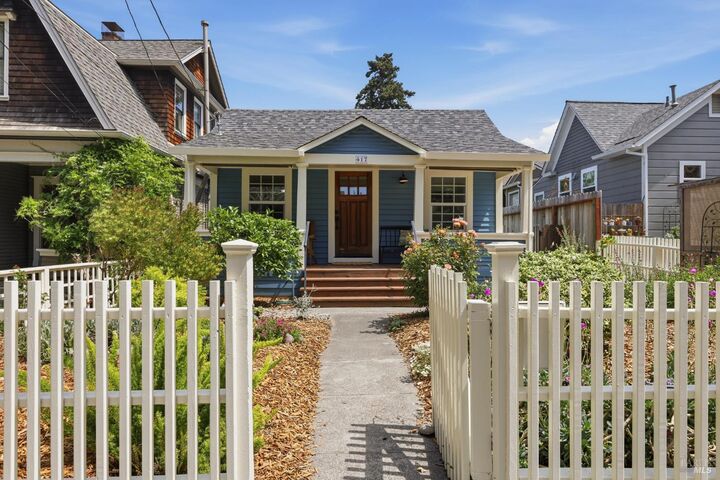 Property Photo:  417 F Street  CA 94952 