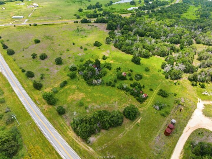 Property Photo:  16.12 Acres Fm 60 W  TX 77879 