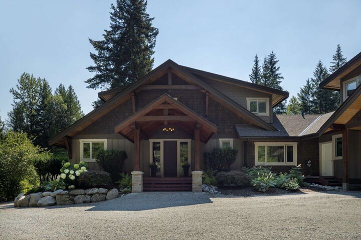 Property Photo: 1044 Cedar Grove Lane BC V0N 2L2