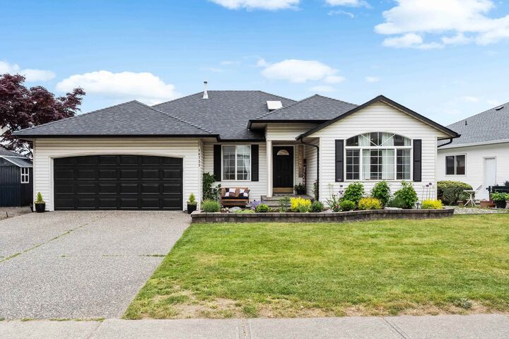 46733 Sylvan Drive — photo 1