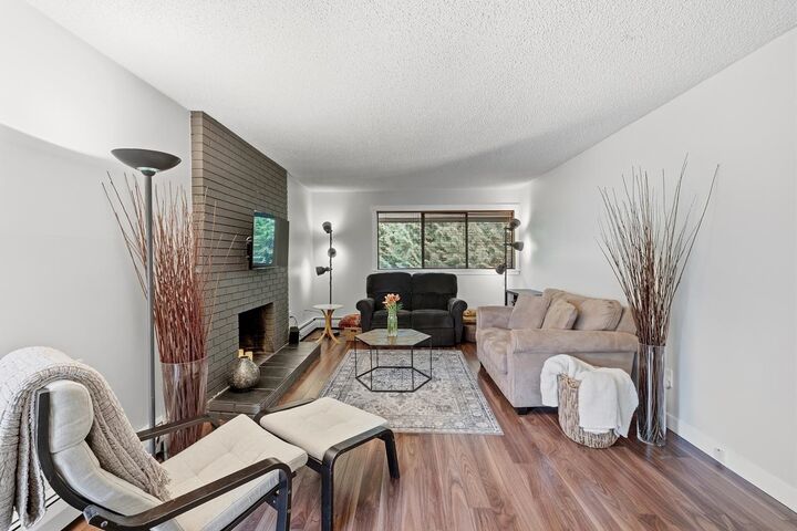 Property Photo:  1561 Vidal Street 306  BC V4B 5A7 