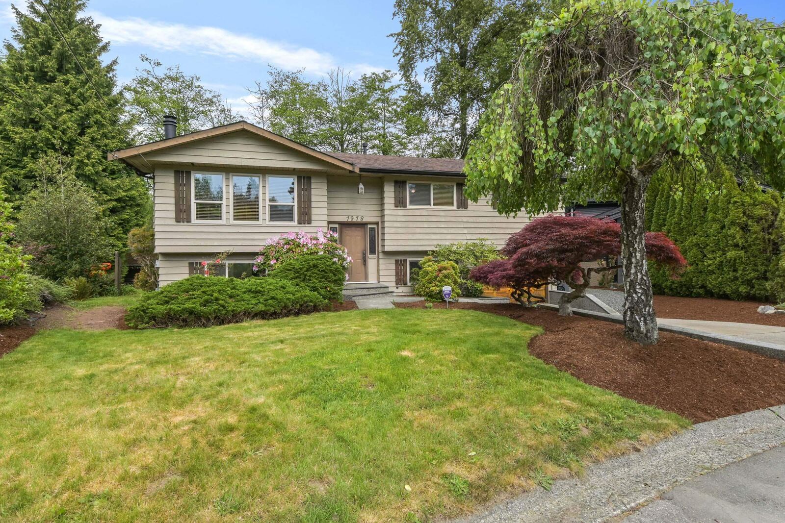 Property Photo:  7978 141A Street  BC V3W 6L6 