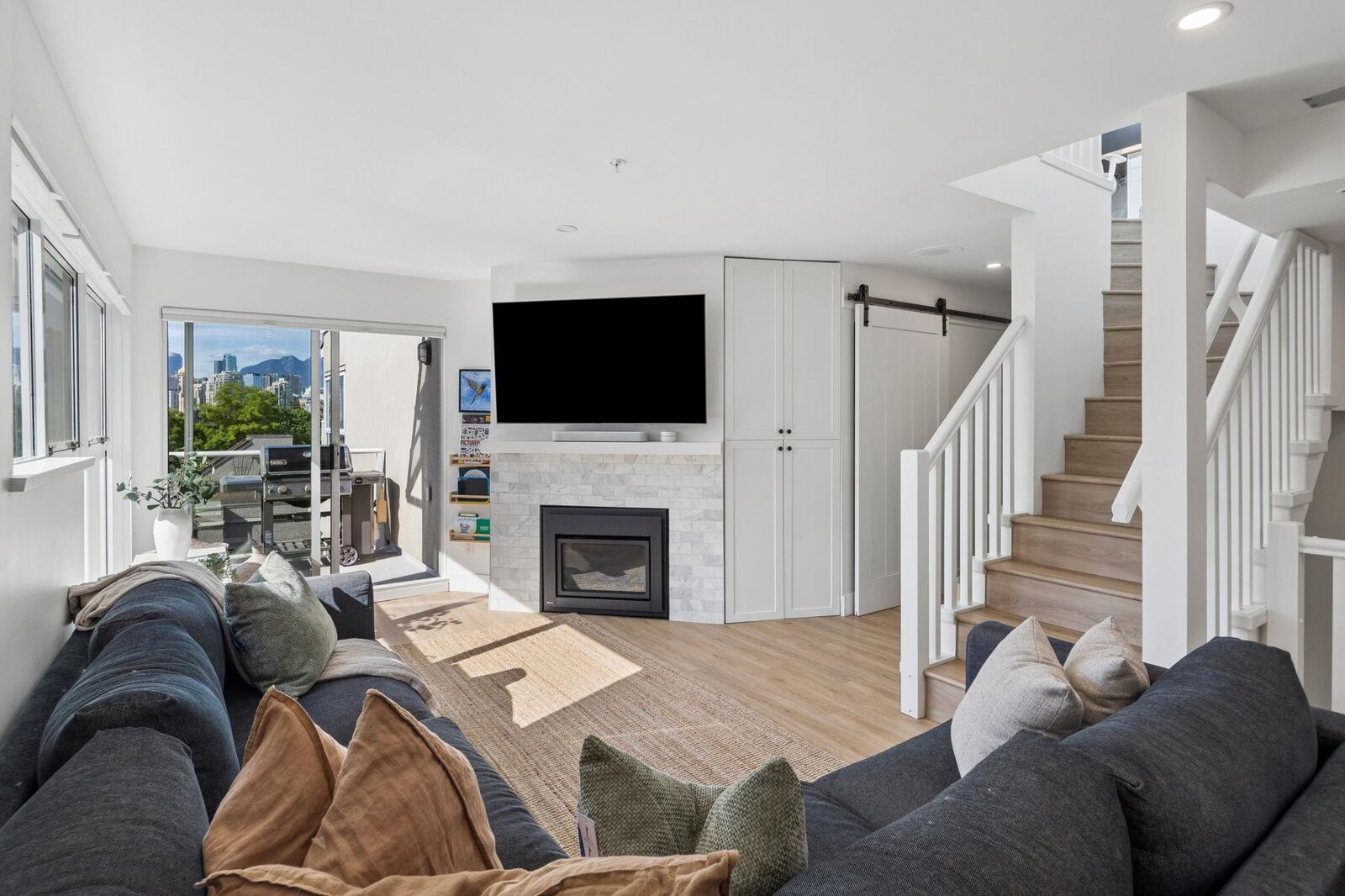 Property Photo:  933 West 8th Avenue 103  BC V5Z 1E4 