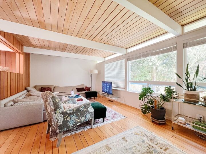 Property Photo:  3190 Royal Avenue  BC V7K 1Y8 