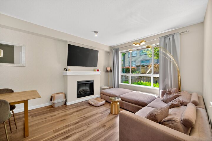 Property Photo: 2738 158 Street 96 BC V3Z 3K3