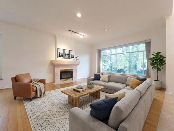 Property Photo: 123 E 45th Avenue BC V5W 1W8