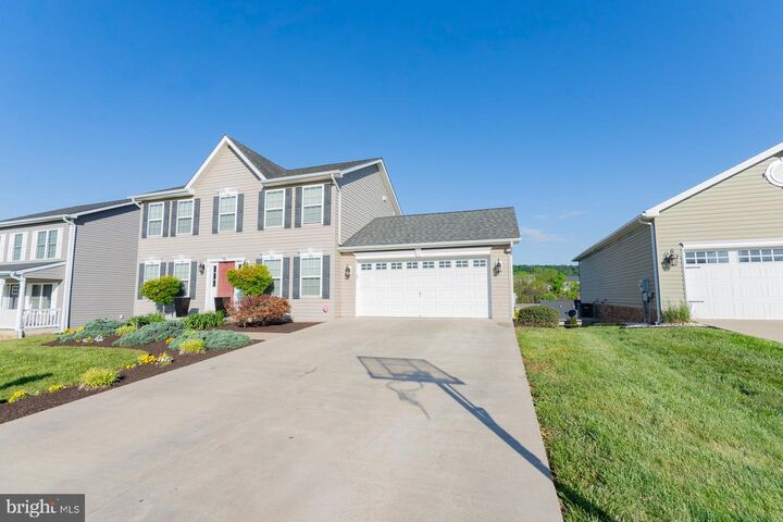 Property Photo:  48 Toulouse Lane  WV 25403 