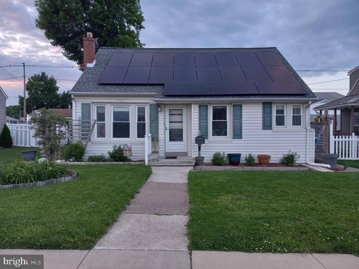 Property Photo:  1725 Stanton Street  PA 17404 