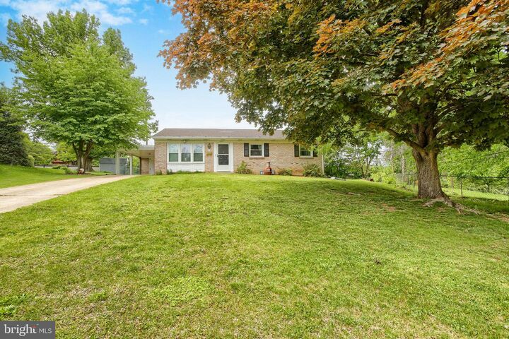 Property Photo:  50 Old Orchard Circle  PA 17011 